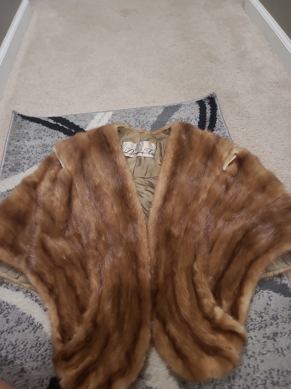 Douglas Furs vintage brown mink fur stole FLAWS!!!! Needs Repairs